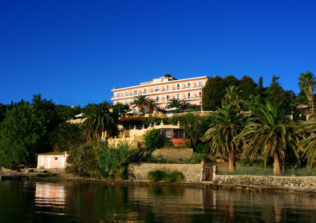 Aegli Hotel Perama  Exterior foto