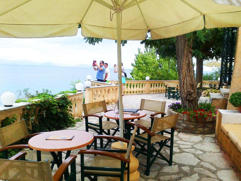 Aegli Hotel Perama  Exterior foto